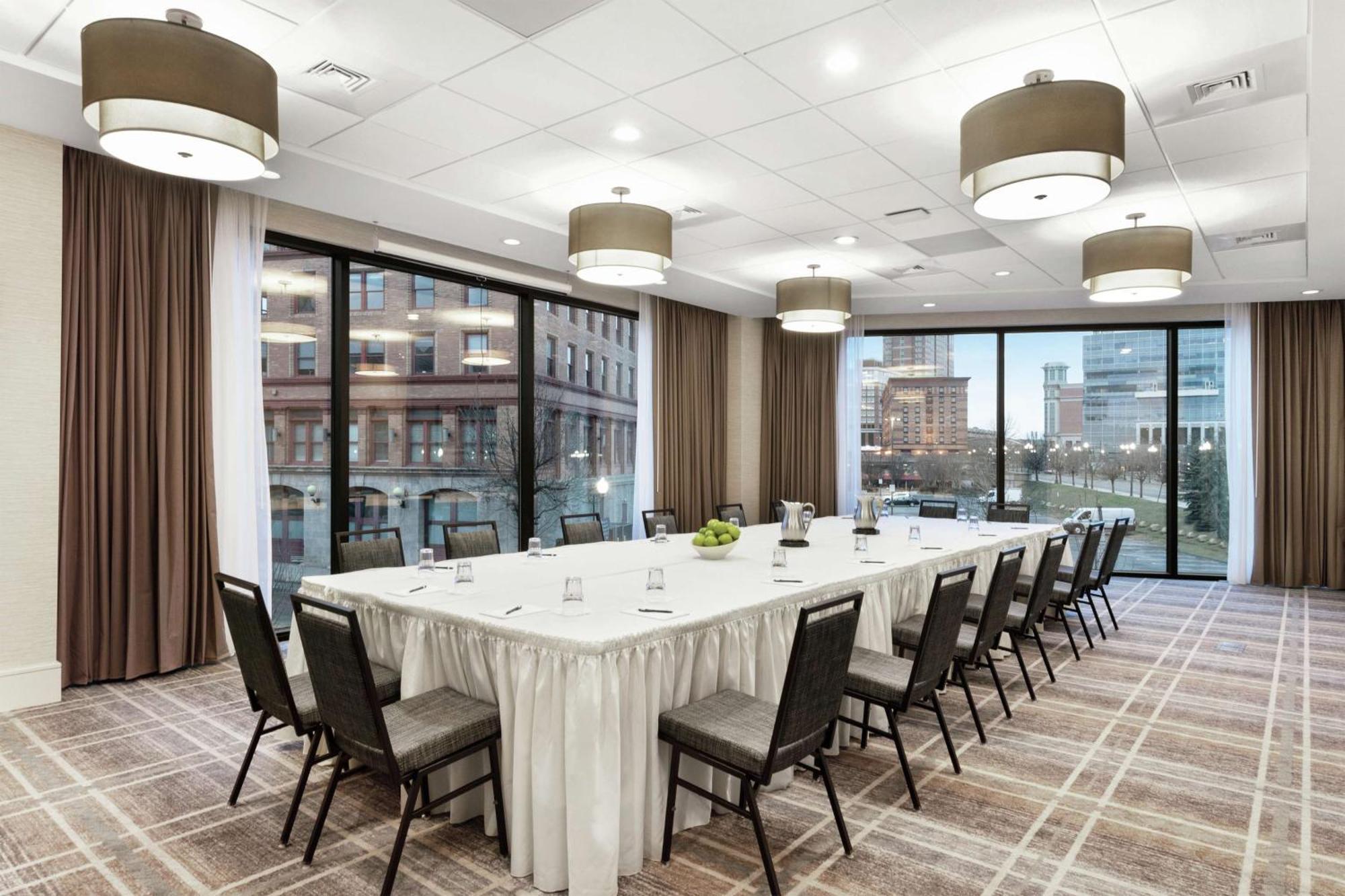 Homewood Suites By Hilton Providence Downtown Exteriör bild